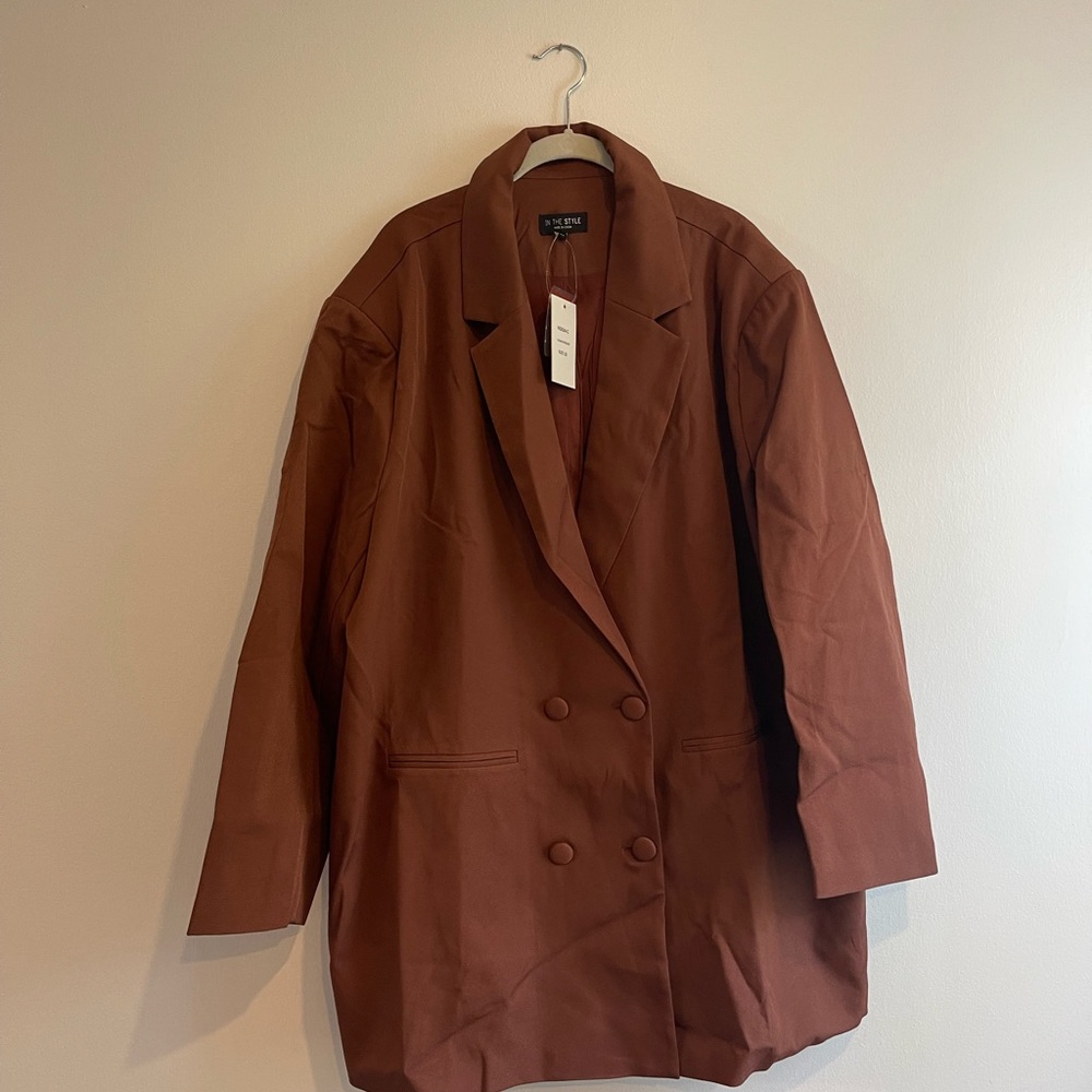 NWT In The Style Plus x Naomi Genes Size 22 Brown Blazer